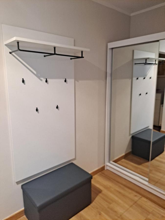 Apartament Sarna เยเลเนียกูรา ภายนอก รูปภาพ