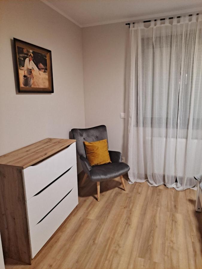 Apartament Sarna เยเลเนียกูรา ภายนอก รูปภาพ