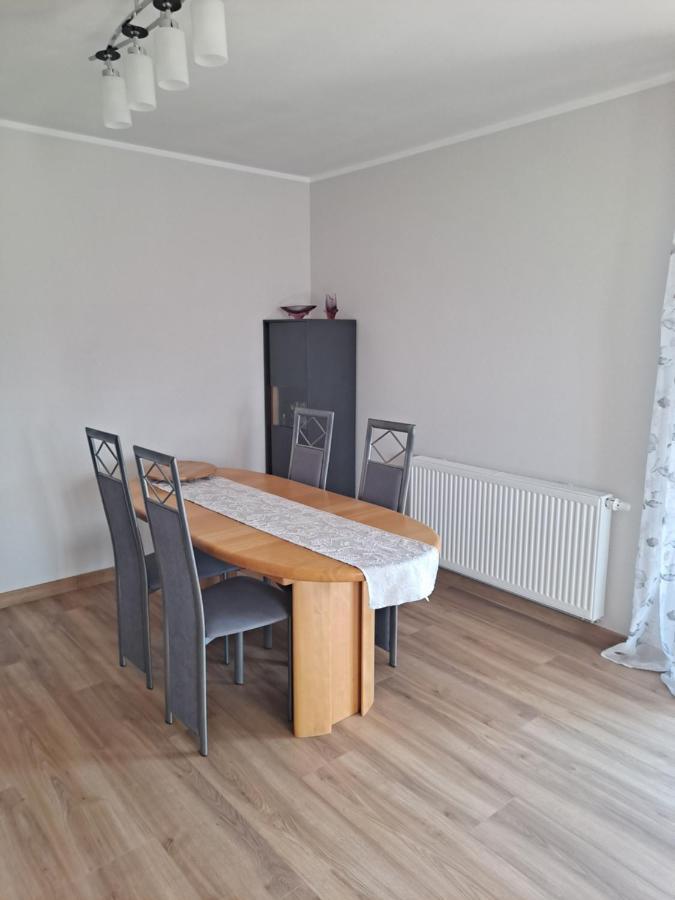 Apartament Sarna เยเลเนียกูรา ภายนอก รูปภาพ
